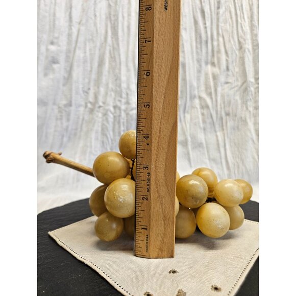 Large Golden Vintage Italian Hand-Carved Alabaster Stone Fruit Grape Cluster - Picture 8 of 9